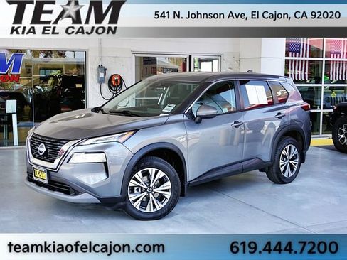 Used 2022 Nissan Rogue SV FWD image 1
