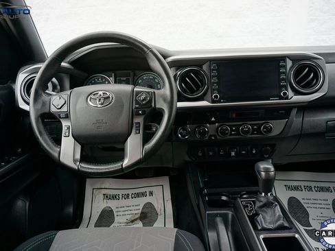 Used 2021 Toyota Tacoma TRD Off-Road w/ Technology Package image 26