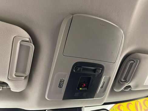 Certified 2023 Toyota Camry SE image 25