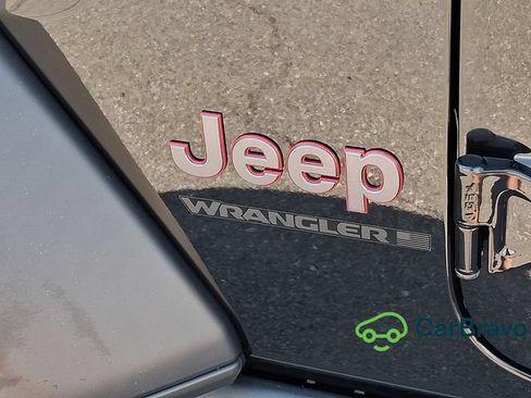 Used 2025 Jeep Wrangler Unlimited Rubicon AWD/4WD image 30