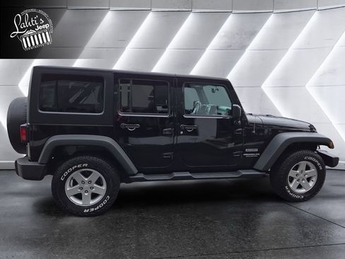 Used 2016 Jeep Wrangler Unlimited Sport w/ Quick Order Package 24S AWD/4WD image 6