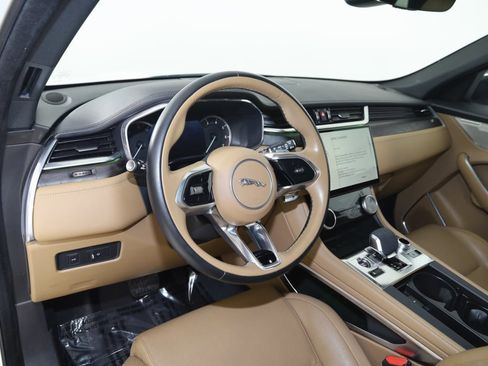 Used 2023 Jaguar F-PACE S image 25