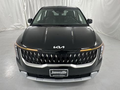New 2026 Kia Carnival LXS image 8