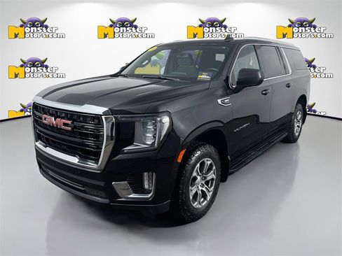 Used 2021 GMC Yukon XL SLE image 1