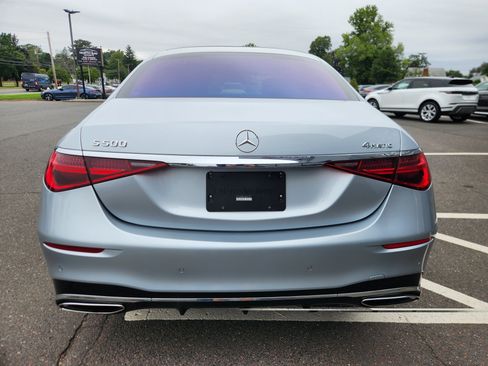 Used 2022 Mercedes-Benz S 500 4MATIC w/ AMG Line Package image 8