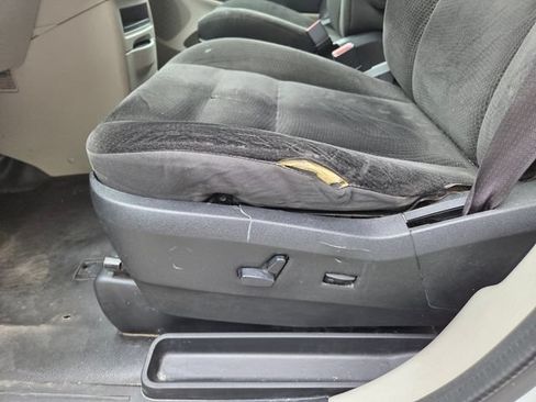 Used 2017 Dodge Grand Caravan SE w/ Power Window Group FWD image 12
