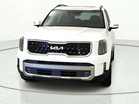 Used 2023 Kia Telluride SX X-Line AWD/4WD image 2