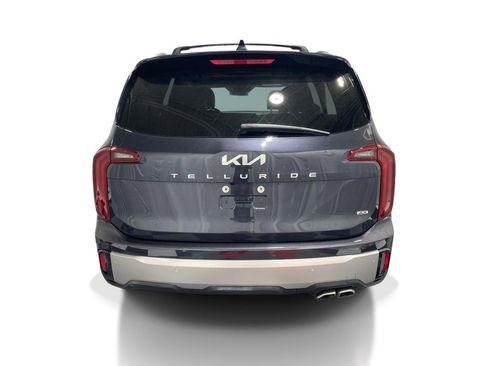 Used 2025 Kia Telluride S AWD/4WD image 3