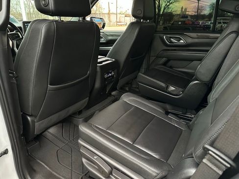 Used 2023 Chevrolet Tahoe Z71 image 16