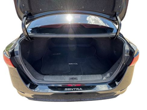 Used 2024 Nissan Sentra SV FWD image 19