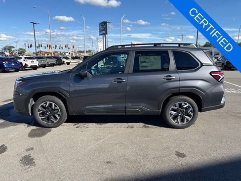 Used 2026 Subaru Forester Premium AWD/4WD image 6