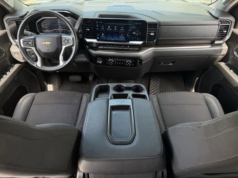 Certified 2024 Chevrolet Silverado 1500 LT RWD image 13