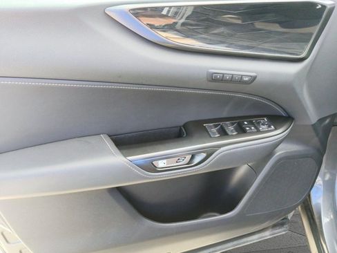 Certified 2023 Lexus NX 250 FWD image 8