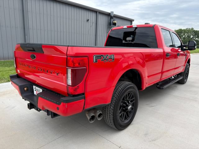 Used 2022 Ford F250 XLT w/ Black Appearance Package AWD/4WD image 7