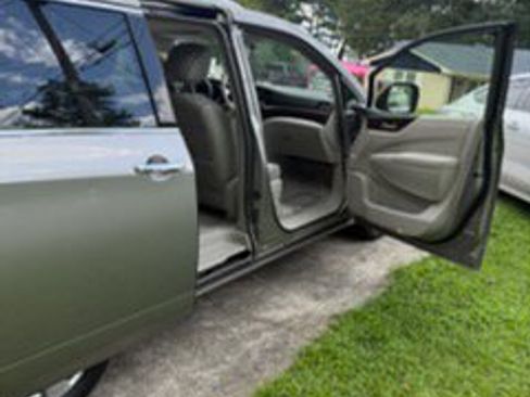 Used 2012 Nissan Quest SV w/ Value Cargo Pkg FWD image 6