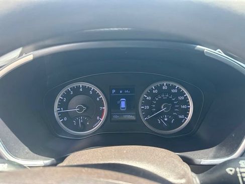Used 2020 Hyundai Santa Fe SE AWD/4WD image 22