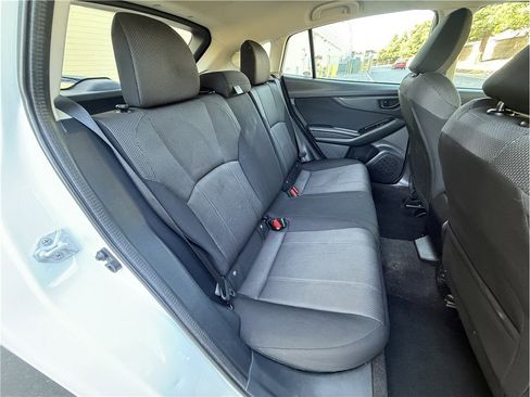 Used 2022 Subaru Impreza 2.0i image 32