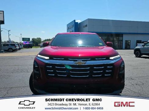 New 2027 Chevrolet Equinox LT w/ Convenience Package II FWD image 2