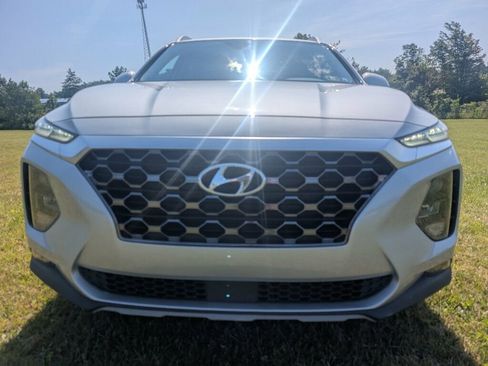 Used 2020 Hyundai Santa Fe SEL w/ Convenience Package image 9