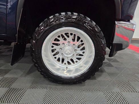 Used 2022 Chevrolet Silverado 2500 LT w/ Convenience Package image 80