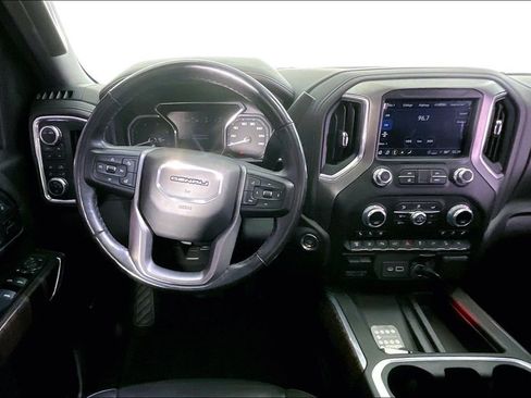 Used 2022 GMC Sierra 2500 Denali w/ Denali Ultimate Package AWD/4WD image 7