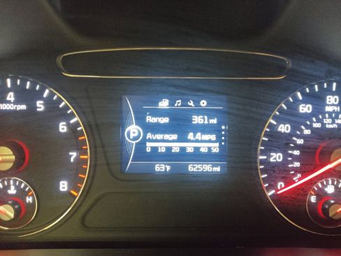 Used 2017 Kia Sorento AWD image 23