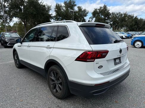 Used 2023 Volkswagen Tiguan SE image 10