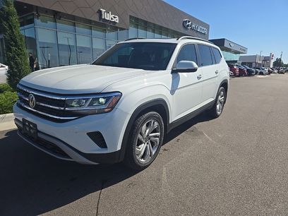 Used 2021 Volkswagen Atlas SE w/ Panoramic Sunroof Package