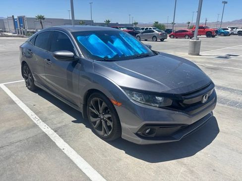 Used 2019 Honda Civic Sport image 2