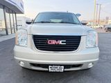 Used 2008 GMC Yukon SLT w/ SLT Preferred Equipment Group image 3