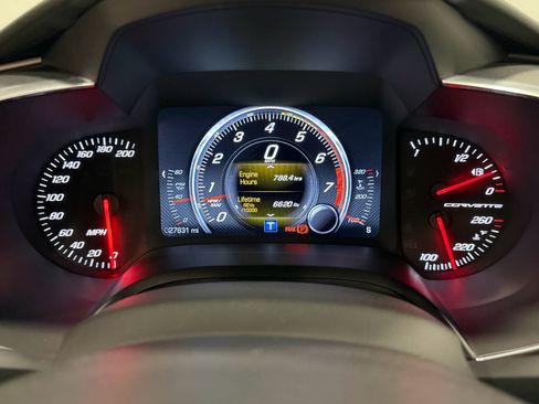 Used 2014 Chevrolet Corvette Z51 2LT w/ 2LT Preferred Equipment Group image 18