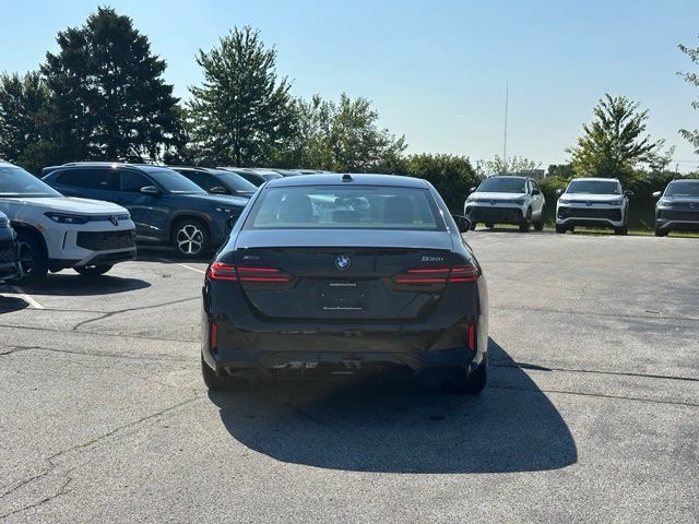Certified 2024 BMW 530i xDrive w/ M Sport Package AWD/4WD image 6