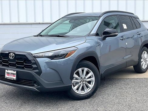 New 2026 Toyota Corolla Cross LE AWD/4WD image 2
