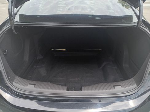 Used 2016 Chevrolet Cruze LS FWD image 10