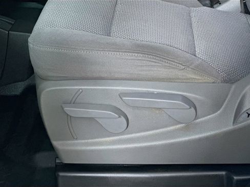 Used 2019 Chevrolet Silverado 2500 W/T image 21