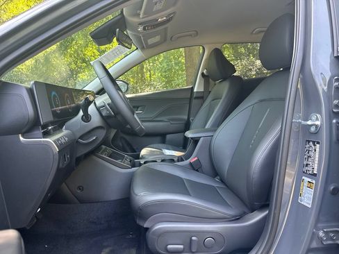 Used 2026 Hyundai Kona SEL Premium AWD/4WD image 8
