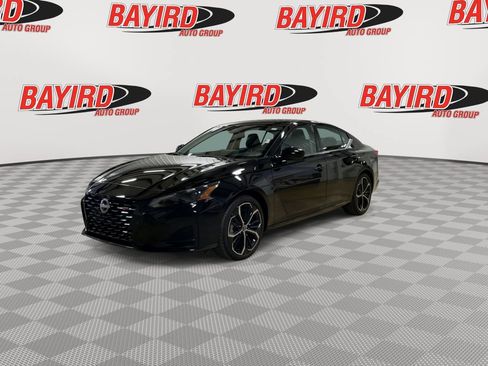 Used 2026 Nissan Altima 2.5 SR FWD image 4