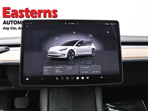 Used 2023 Tesla Model 3 Standard Range image 12