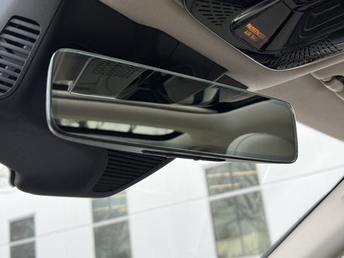 Certified 2025 Mercedes-Benz E 350 4MATIC Sedan image 27