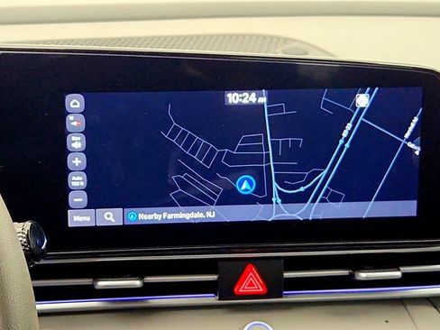 Used 2024 Hyundai Elantra SEL FWD image 19