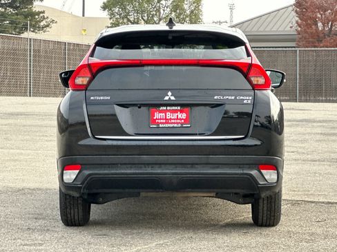 Used 2018 Mitsubishi Eclipse Cross ES image 5