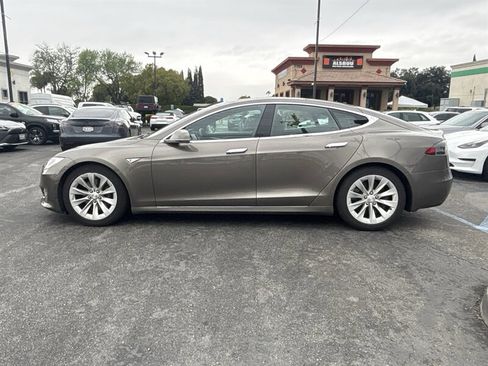 Used 2016 Tesla Model S 75D image 3