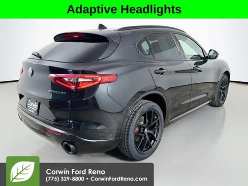 Used 2020 Alfa Romeo Stelvio Ti AWD/4WD image 7