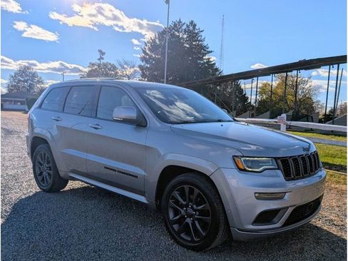 Used 2018 Jeep Grand Cherokee High Altitude image 3