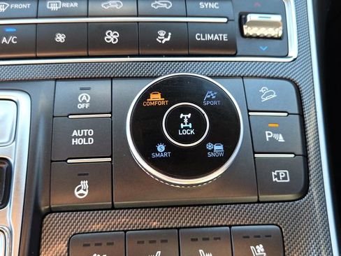Used 2022 Hyundai Santa Fe Limited AWD/4WD image 24