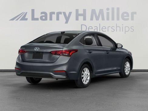 Used 2021 Hyundai Accent SEL FWD image 5