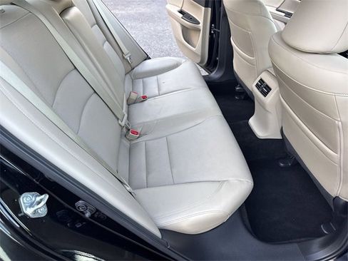 Used 2016 Honda Accord EX-L image 11