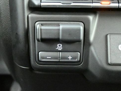 Used 2021 Chevrolet Silverado 1500 RST AWD/4WD image 30