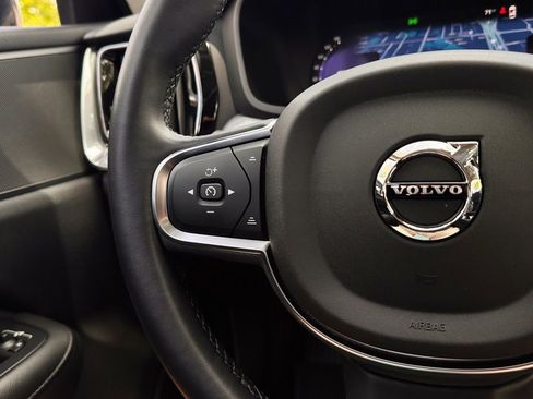 Used 2024 Volvo S60 B5 Core FWD image 11