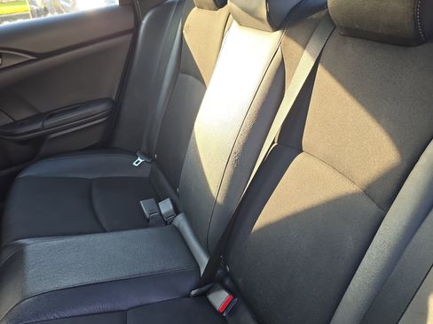 Used 2019 Honda Civic Sport image 11